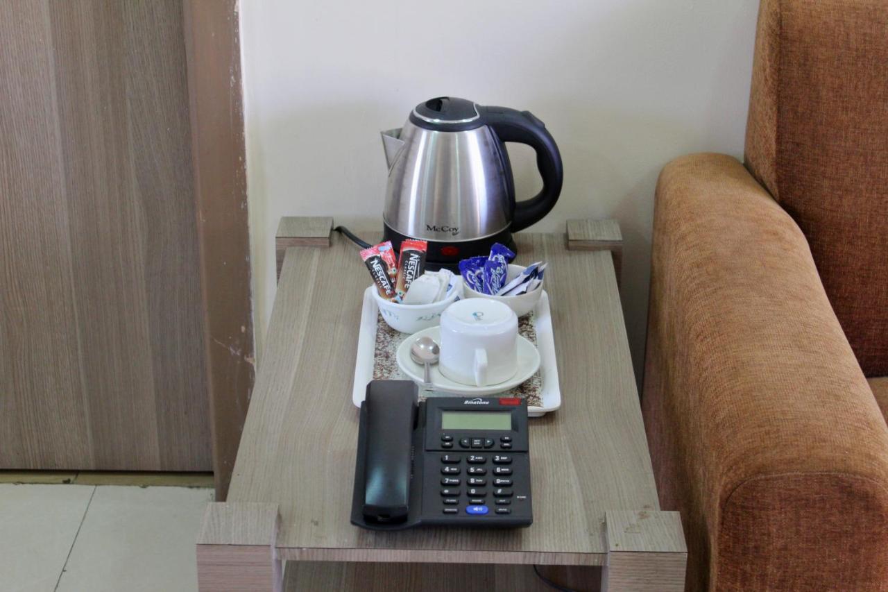Maxxvalue - Service Apartment Marol Mumbai Eksteriør bilde