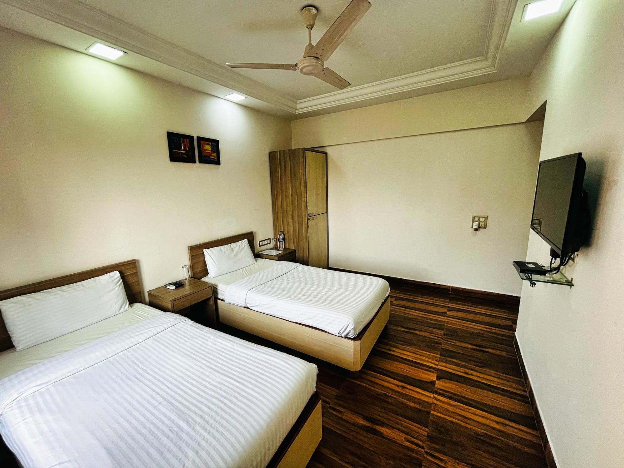Maxxvalue - Service Apartment Marol Mumbai Eksteriør bilde