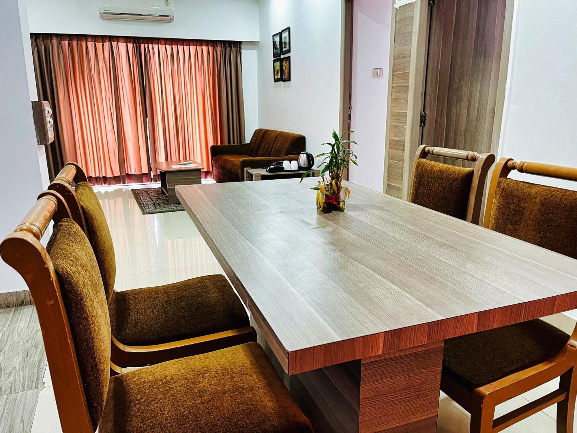 Maxxvalue - Service Apartment Marol Mumbai Eksteriør bilde